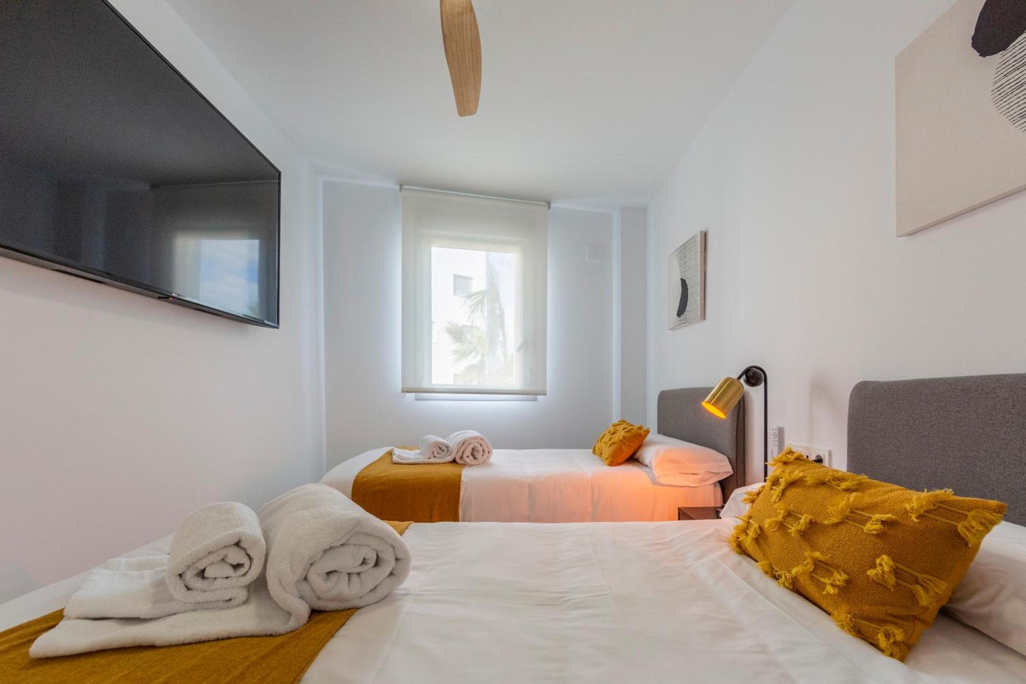 Homity Holidays - Playa Granada - Mar De Astrid Ella Dış mekan fotoğraf